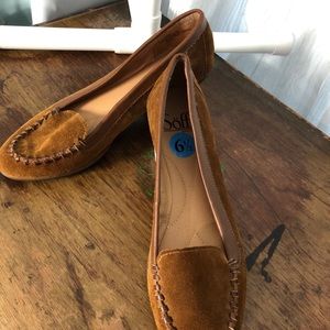 Suede flats shoes camel color 6 1/2